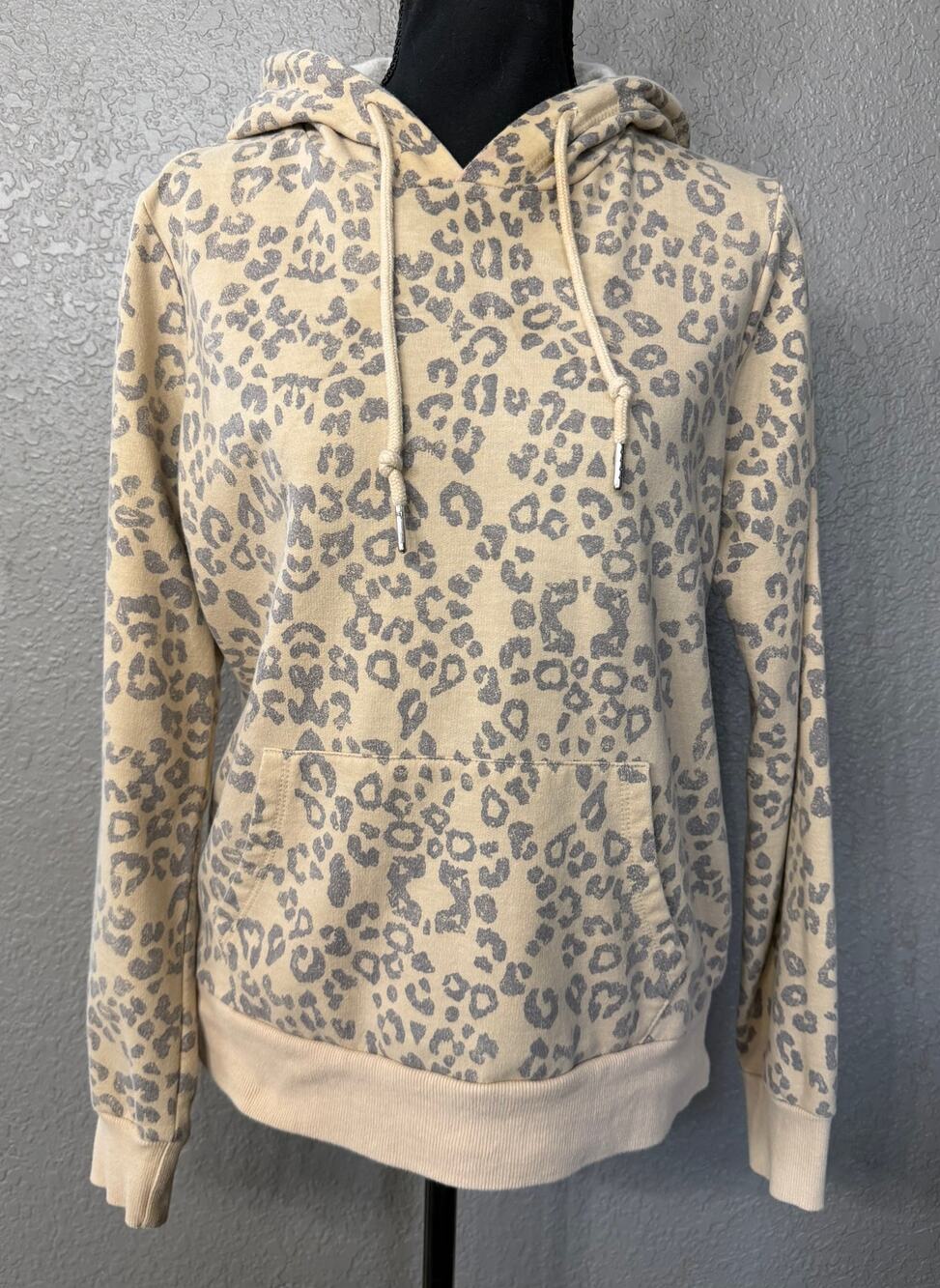 Belle Du Jour Womens Sz M Leopard Print Hoodie Hooded Sweatshirt Animal Print